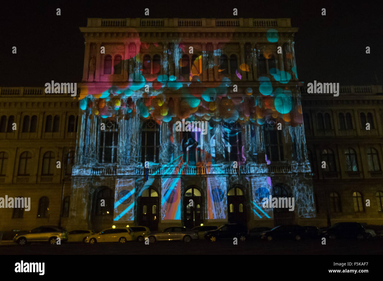Budapest. 5th Nov, 2015. A video mapping work is projected on the facade of the Hungarian Academy of Sciences during a building projection mapping competition as a side event of the 7th World Science Forum in Budapest, Hungary on Nov. 5, 2015. Credit:  Attila Volgyi/Xinhua/Alamy Live News Stock Photo