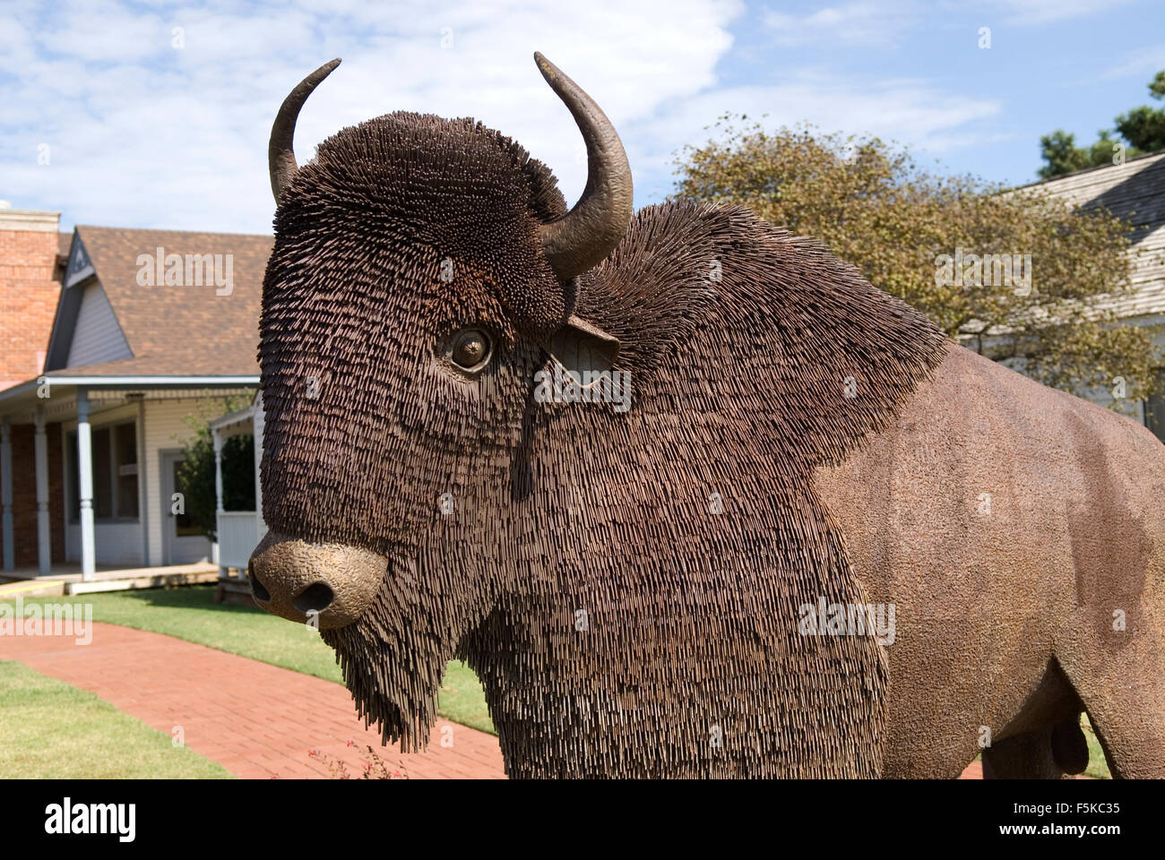 Life size buffallo statue hires stock photography and images Alamy