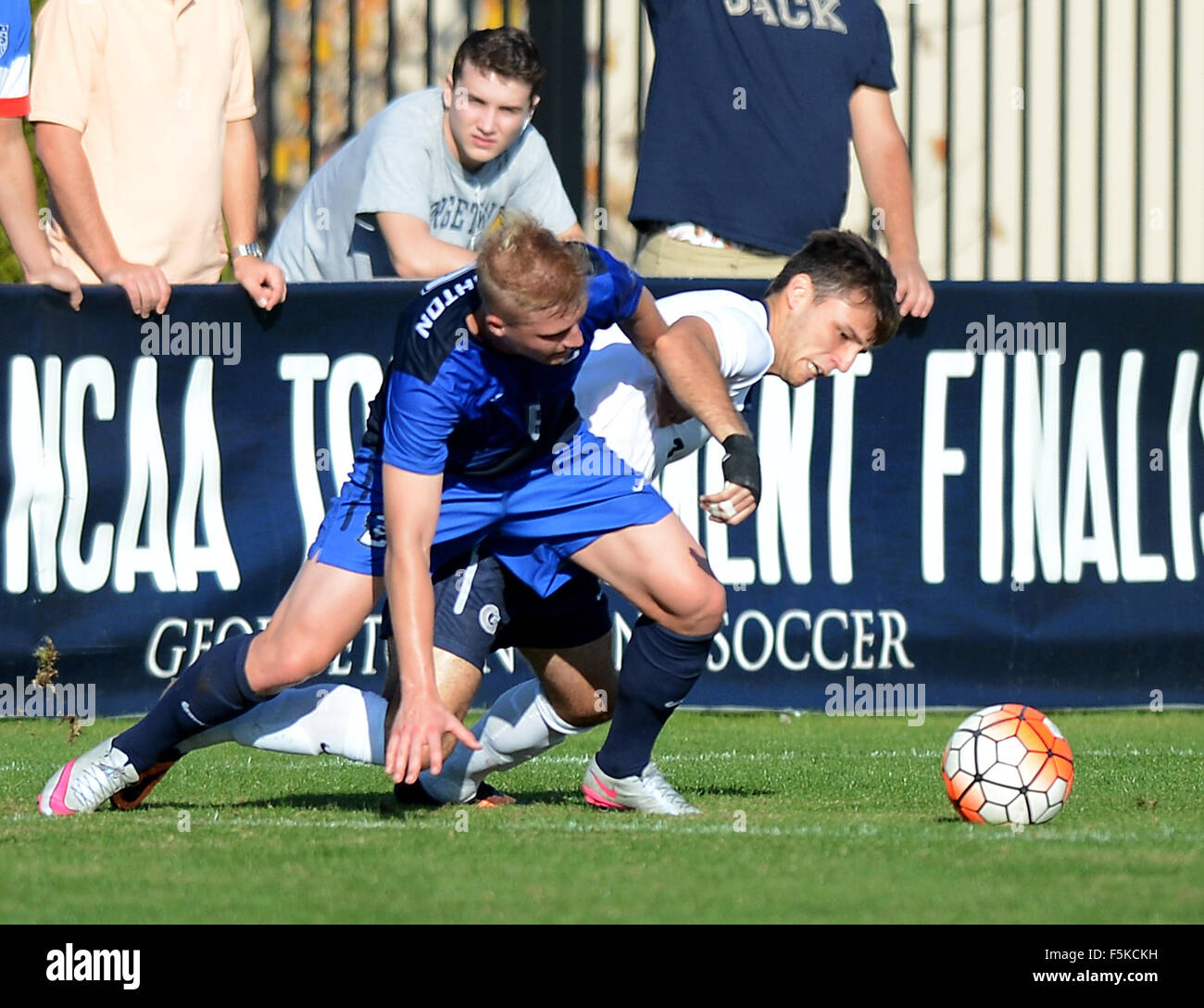 Washington, DC, USA. 5th Nov, 2015. 20151105 - Creighton midfielder JOEL RYDSTRAND (6), from Sweden, and Georgetown midfielder BAKIE GOODMAN (20) tangle as they go for the ball in the first half at Shaw Field in Washington. © Chuck Myers/ZUMA Wire/Alamy Live News Stock Photo
