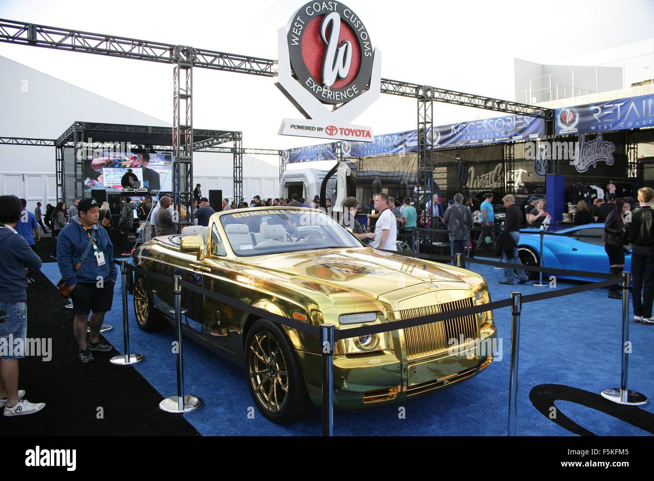 Las Vegas, NV, USA. 5th Nov, 2015. Custom Golden RollsRoyce Phantom