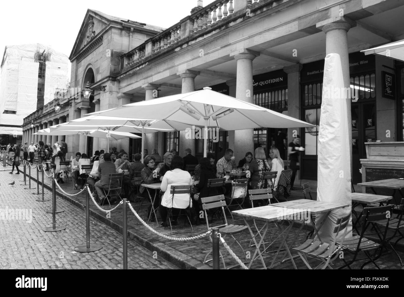 People Sat Outside In A Cafe In Covent Garden London UK Stock Photo