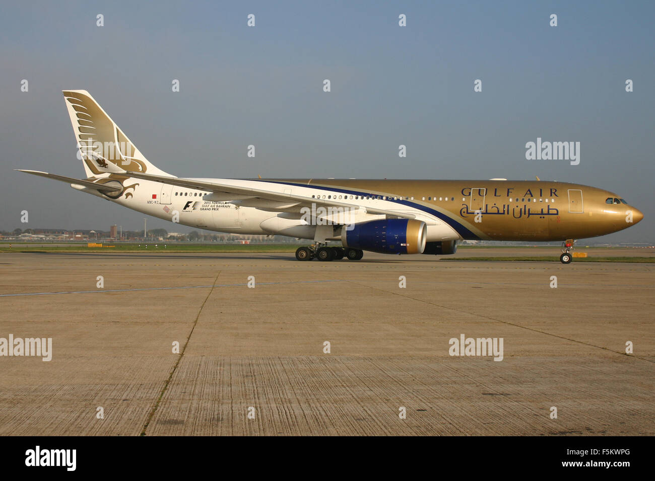 Gulf air airbus a330 hi-res stock photography and images - Alamy