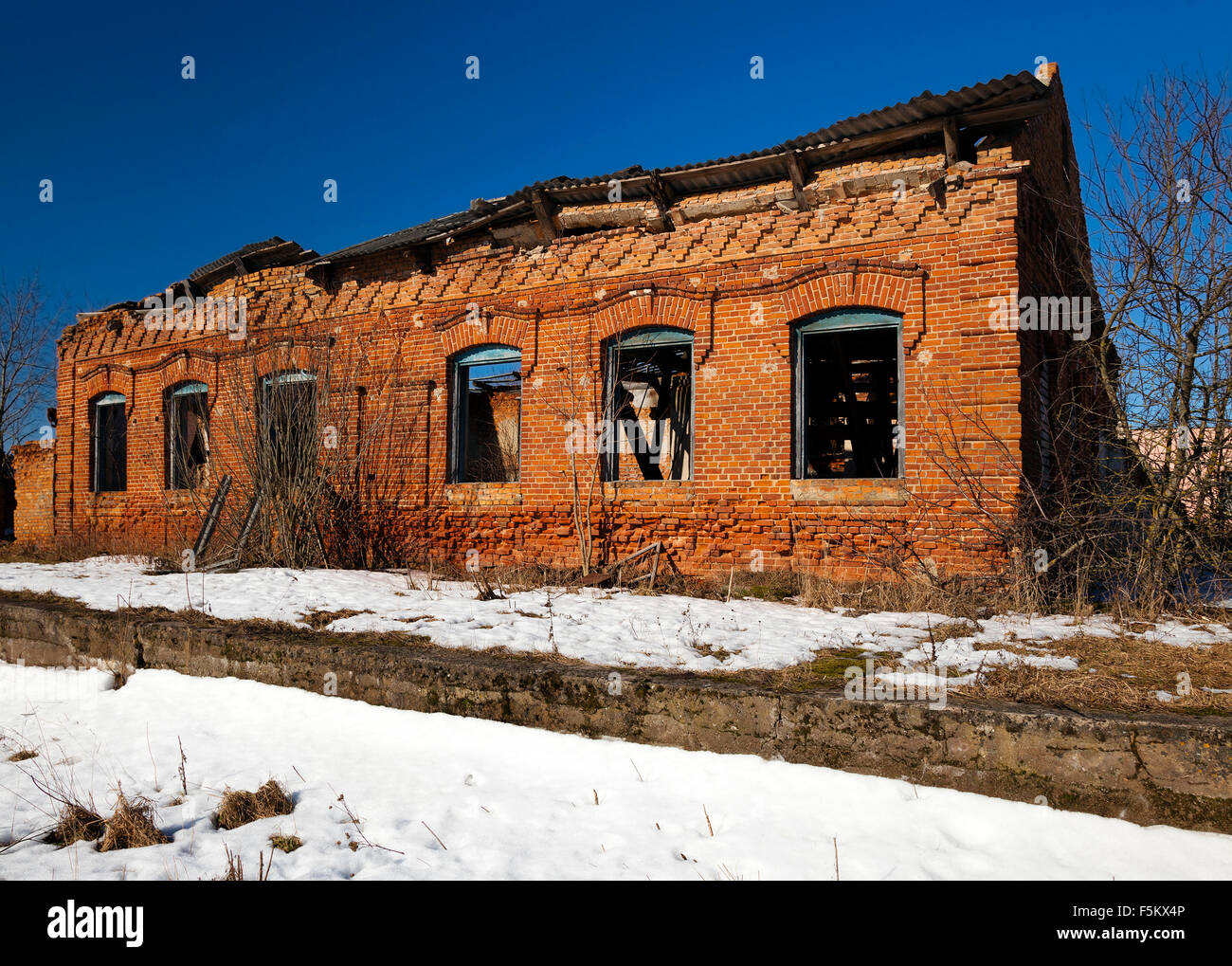 the ruins of an old building Stock Photo - Alamy