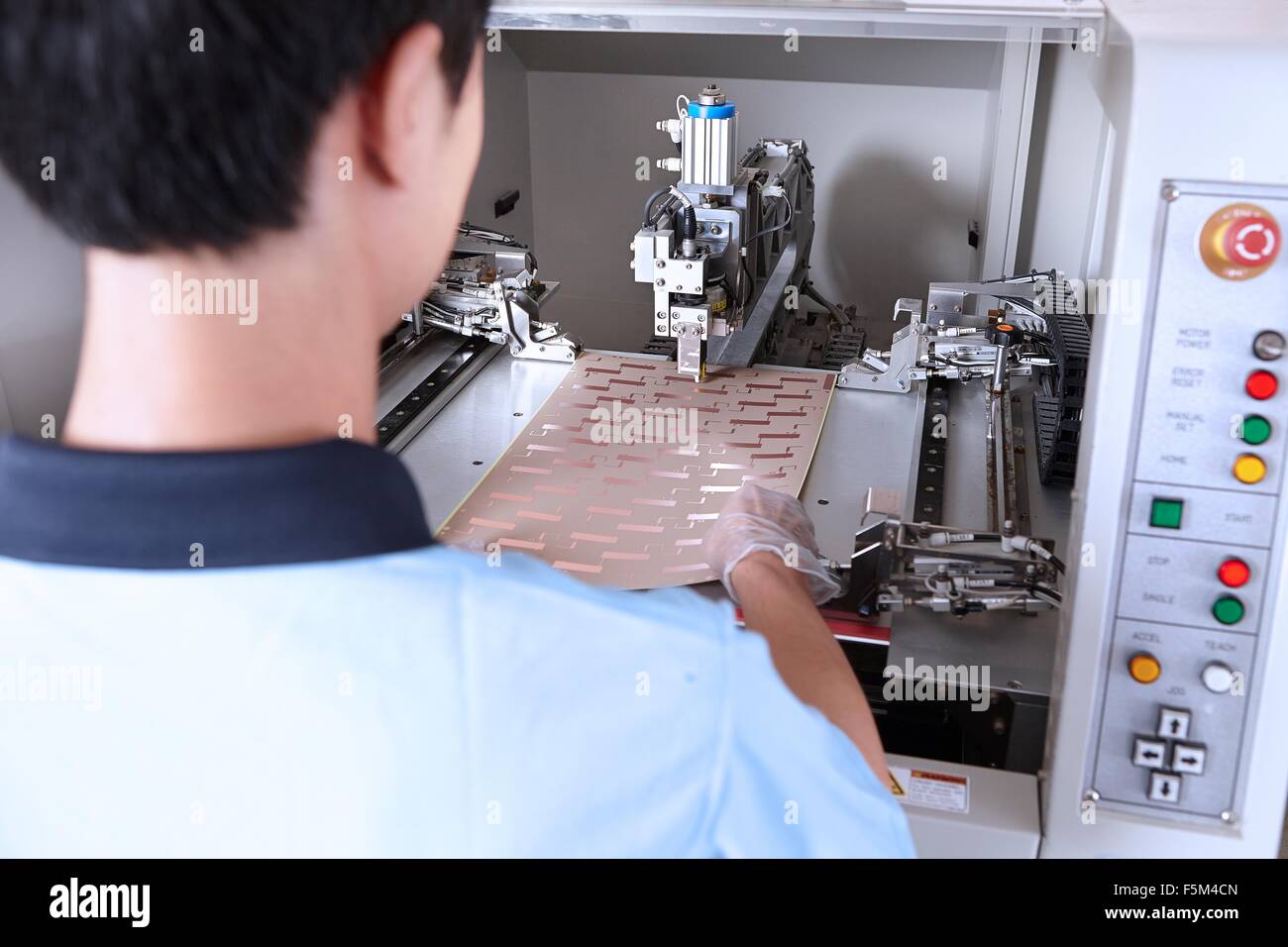 Using cutting tool hi-res stock photography and images - Alamy