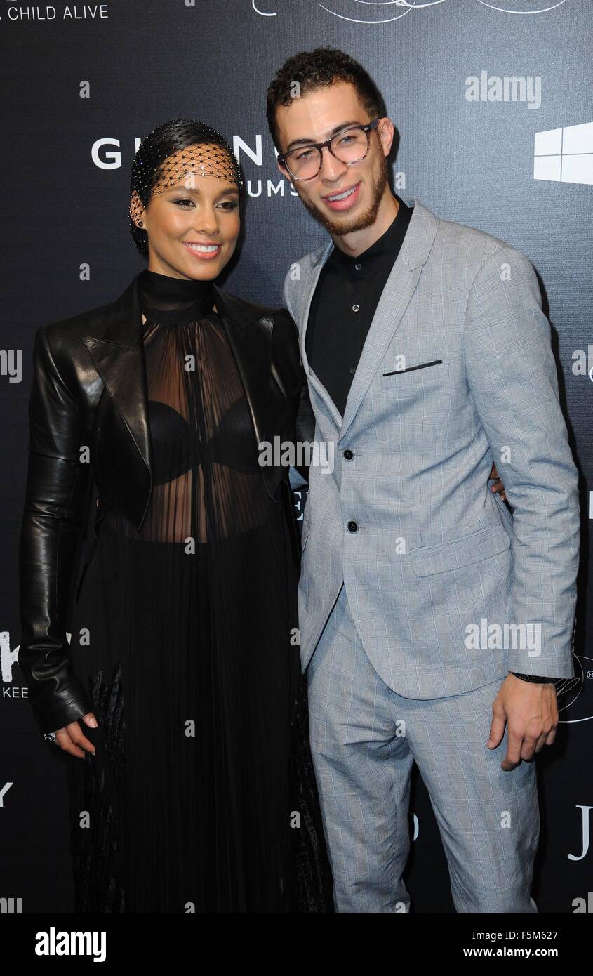 new-york-ny-usa-5th-nov-2015-alicia-keys-cole-cook-at-arrivals