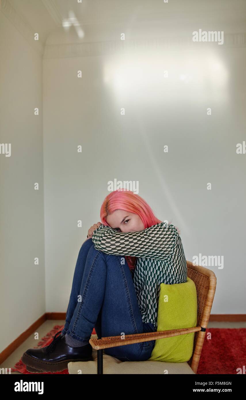 Woman knees looking at camera hi-res stock photography and images - Alamy