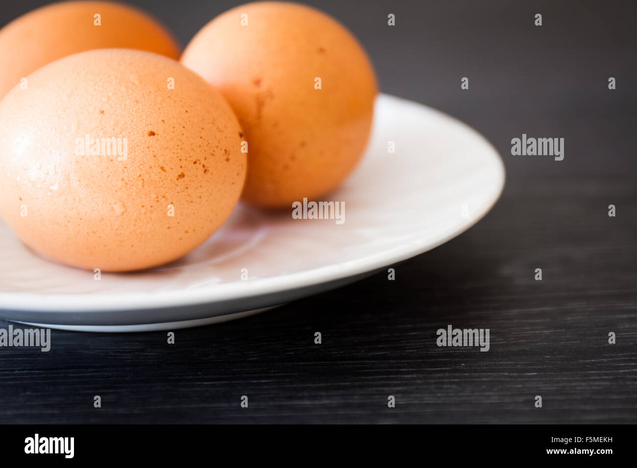 Brown speckled eggs hires stock photography and images Alamy