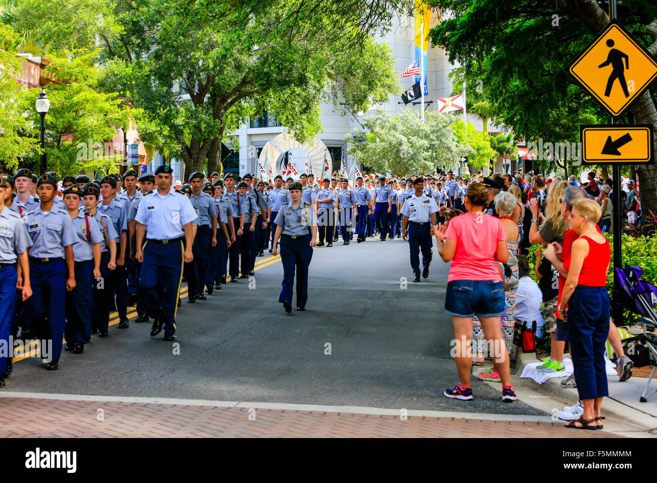Sarasota High School ROTC cadets take part in the Sarasota FL Memorial ...