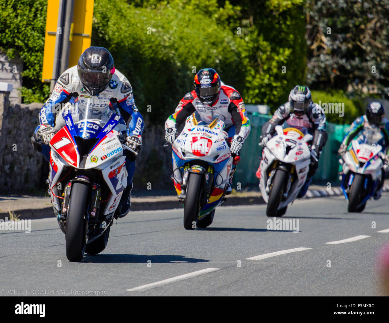 Guy Martin leads as the pack approaches Castletown corner in the 2015 Southern 100 Stock Photo