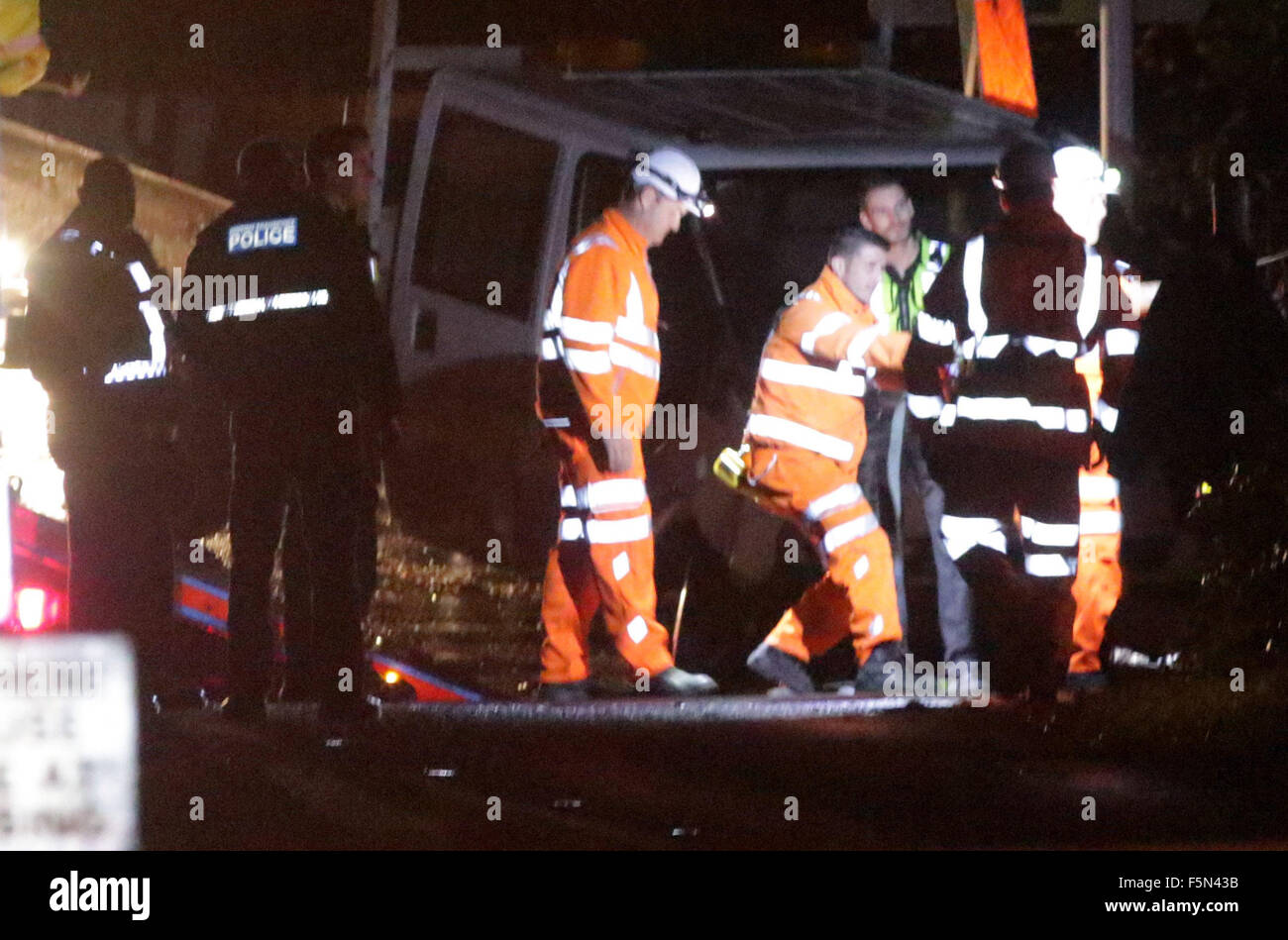 Liss, Hampshire, UK. 06th Nov, 2015. South West Trains services between Haslemere and Havant were cancelled due to obstruction Due to an obstruction on the line between Haslemere and Petersfield meant all lines were blocked Rail passengers faced travel chaos on Friday evening when a level crossing incident involving a train and vehicle led to the line between Haslemere and Havant being blocked. Train services running between Haslemere and Petersfield were cancelled, delayed by up to 60 mins or diverted via Eastleigh. Credit:  uknip/Alamy Live News Stock Photo