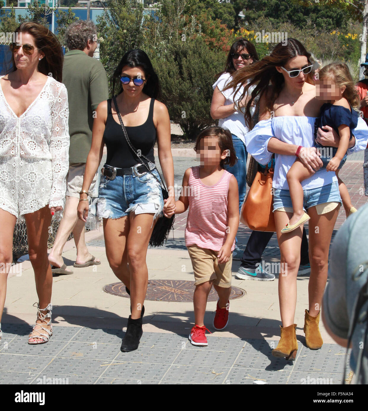 Celebrities at Malibu Kiwanis Chili Cook-off in Malibu Featuring