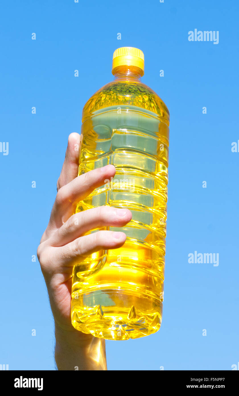 Download Sunflower Oil And Bottle High Resolution Stock Photography And Images Alamy PSD Mockup Templates