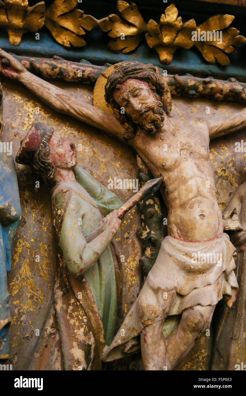 Statue of Jesus and Saint Longinus, the Roman soldier who pierced Christ in  his side with a lance, in the Cathedral of Leon Stock Photo - Alamy