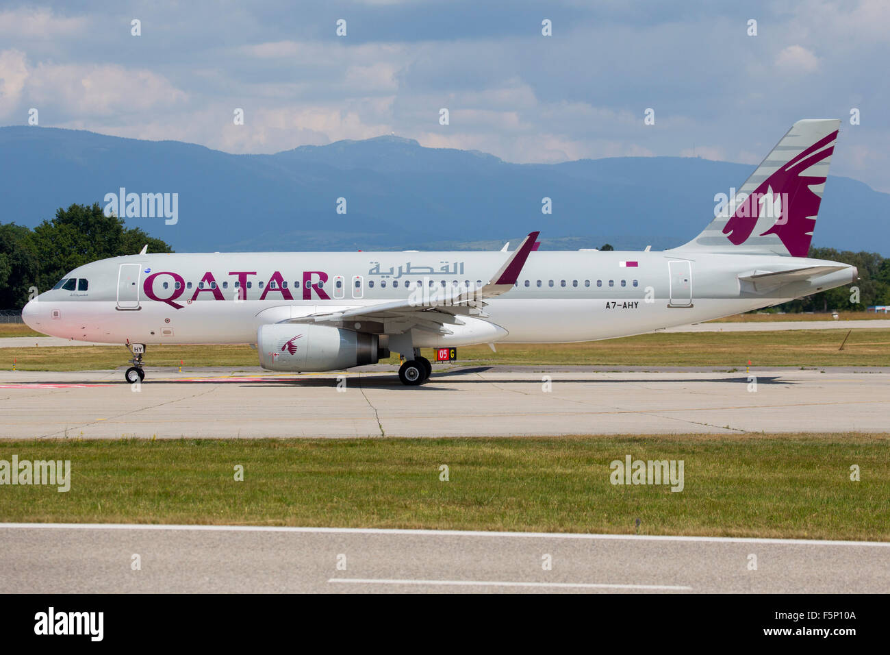 QATAR Airbus A320 Stock Photo