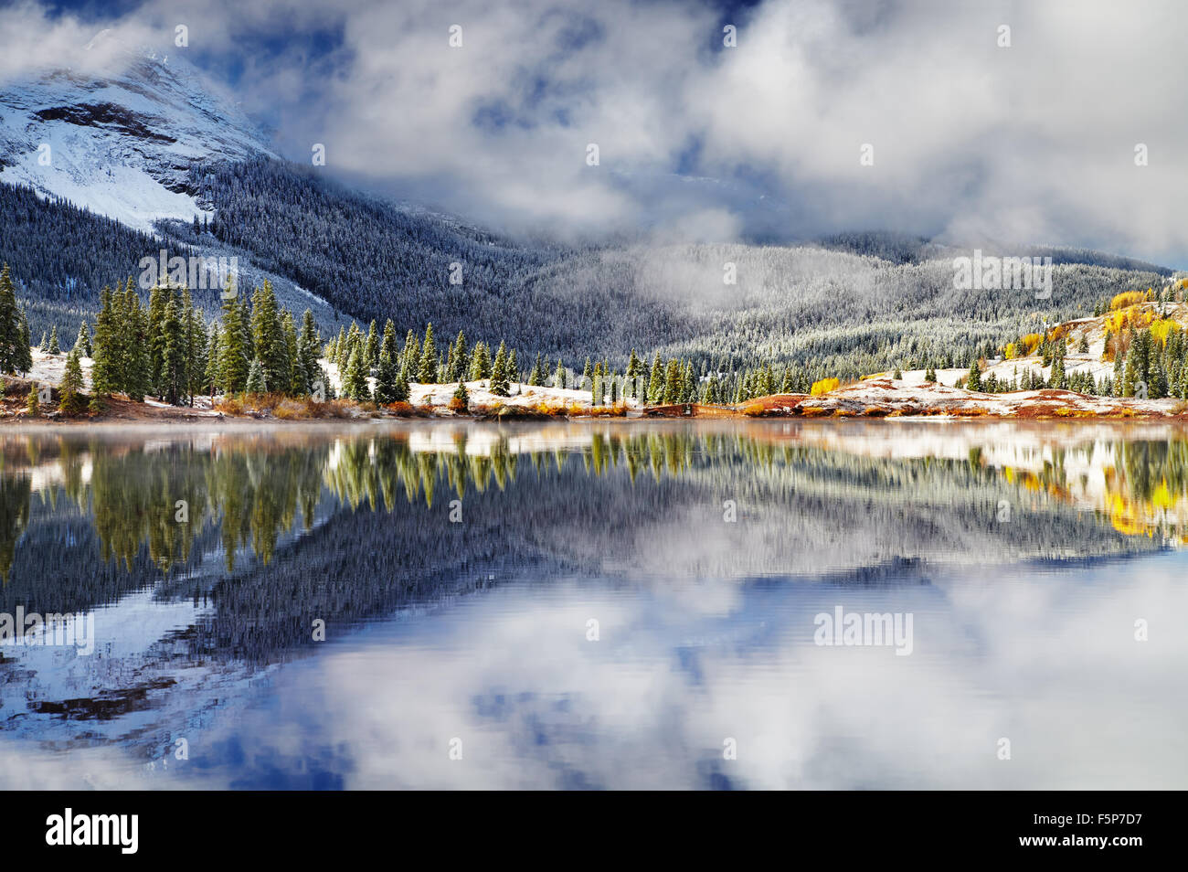 Mountain lake after the snow storm. Molas Lake, San Juan Mountains, Colorado, USA Stock Photo
