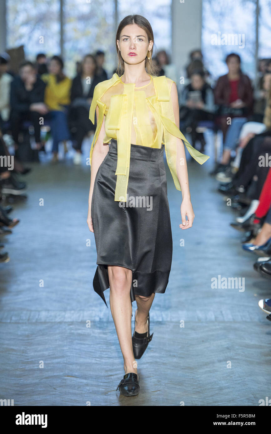 Tbilisi, Georgia. 8th Nov, 2015. A model presents a creation of Janashia during the Mercedes Benz Fashion Week in Tbilisi, capital of Georgia, on Nov. 8, 2015. Credit:  Giorgi Induashvili/Xinhua/Alamy Live News Stock Photo