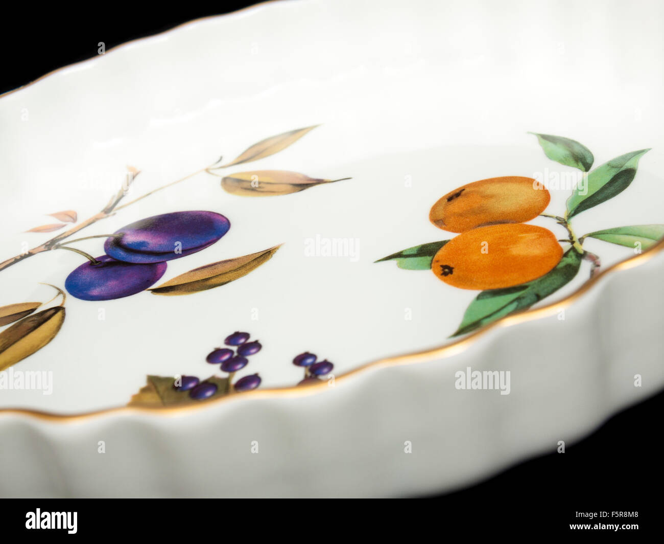 Vintage (1970's) Royal Worcester "Evesham" flan / quiche dish Stock