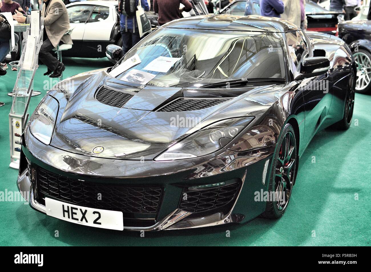 Classic & sports car show in London, England Stock Photo Alamy