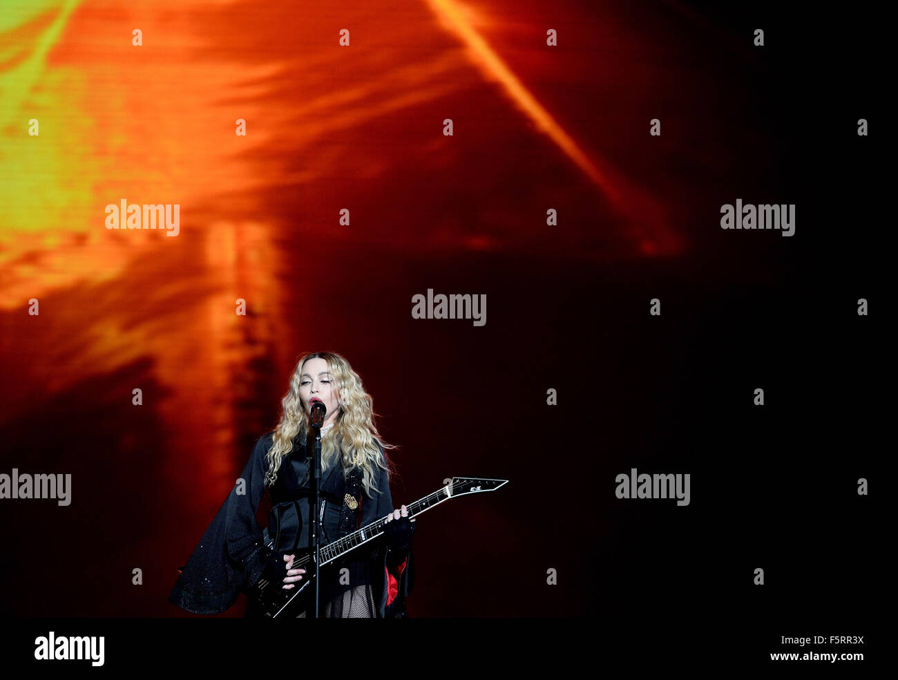 Saturday. 7th Nov, 2015. Madonna performs in concert during her 'Rebel Heart Tour' in Prague, Czech Republic, on Saturday Nov. 7, 2015. © Katerina Sulova/CTK Photo/Alamy Live News Stock Photo