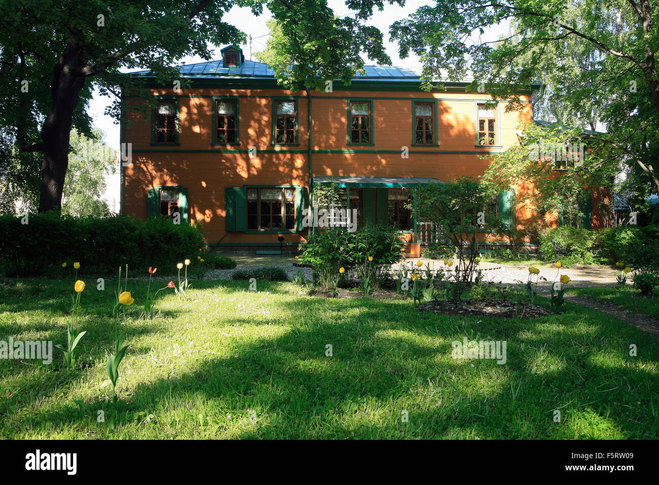 Leo tolstoy museum estate hires stock photography and images Alamy
