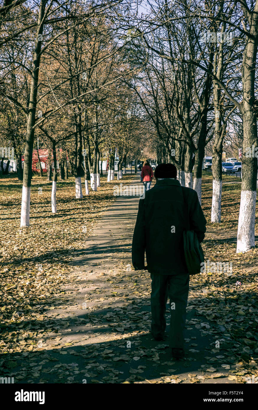 Oct. 31, 2015 - man strolling through the walkaway © Igor Goiovniov/ZUMA Wire/Alamy Live News Stock Photo