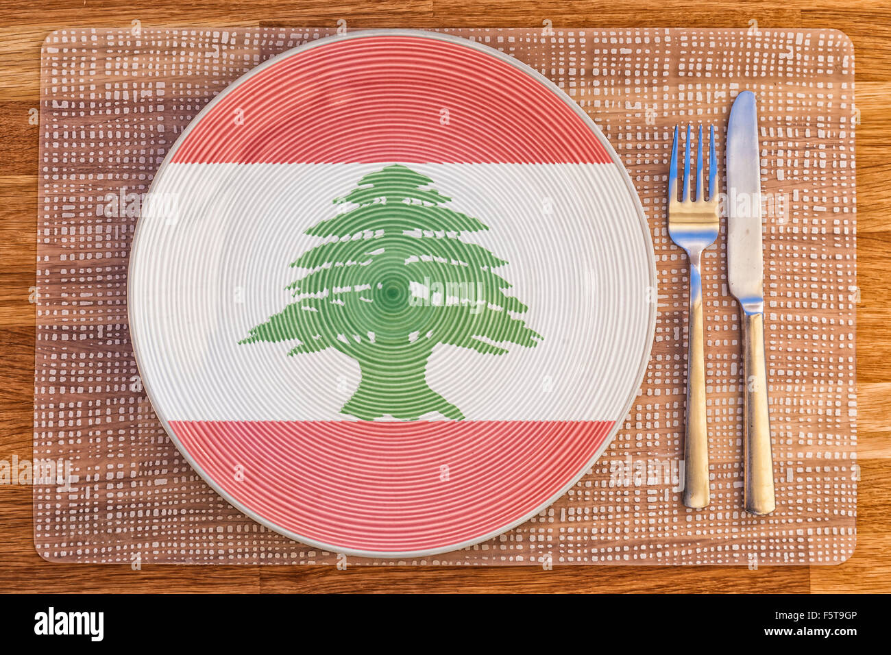 Dinner plate with the flag of Lebanon on it for your international food
