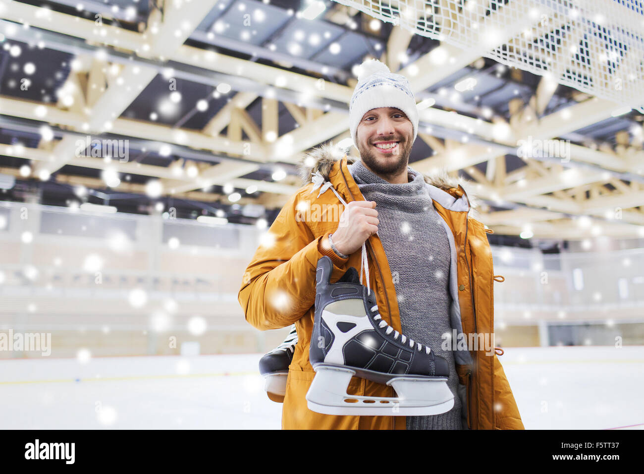 Cheerful ice rink hi-res stock photography and images - Alamy