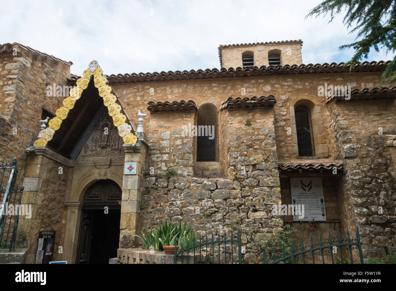 Church of Saint Mary Magdalene Rennes le Chateau,hilltop village ...