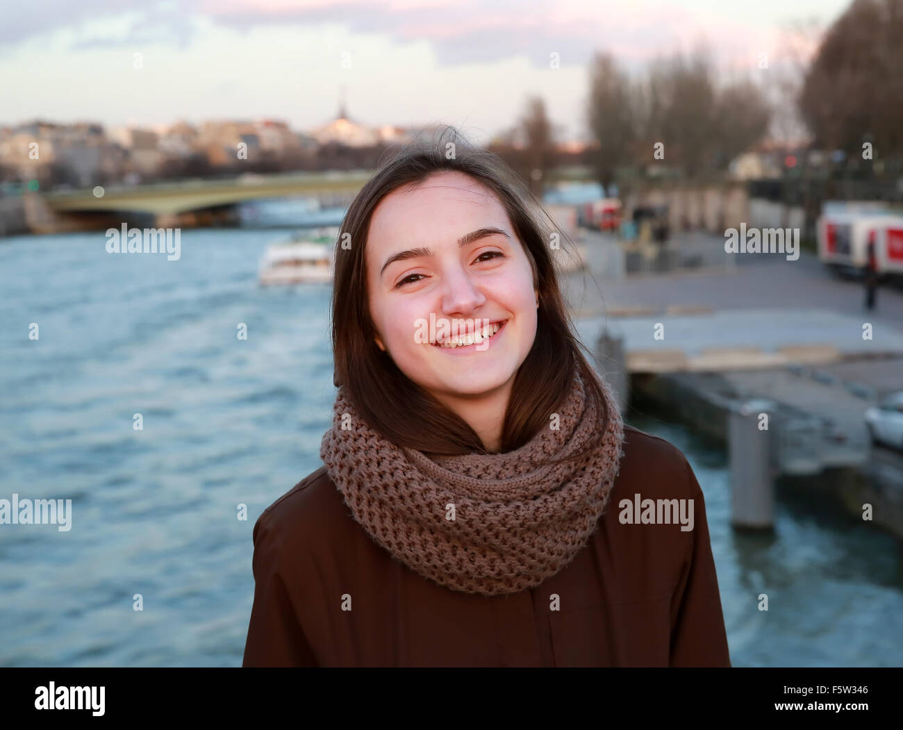Portrait Of Beautiful Girl In The City Stock Photo Alamy