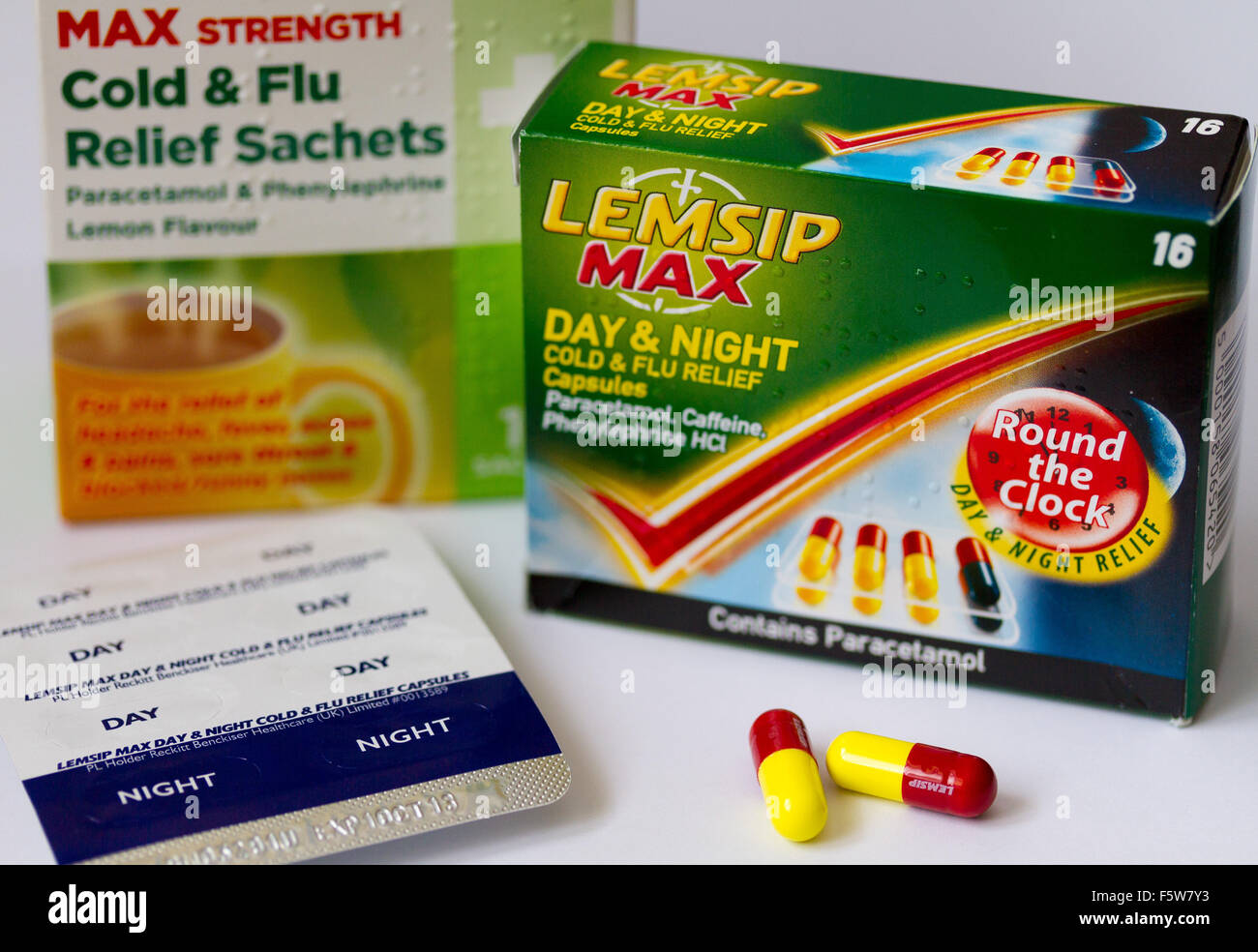 Lemsip capsules and cold and flu relief sachets Stock Photo
