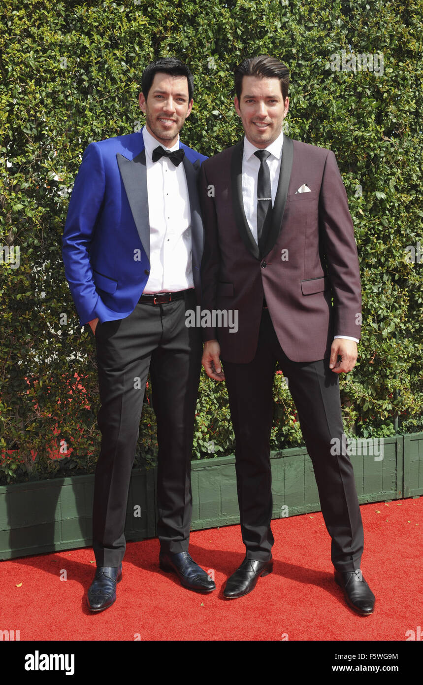 2015 Creative Arts Emmy Awards at Microsoft Theater - Arrivals  Featuring: Jonathan Silver Scott, Drew Scott Where: Los Angeles, California, United States When: 12 Sep 2015 Stock Photo