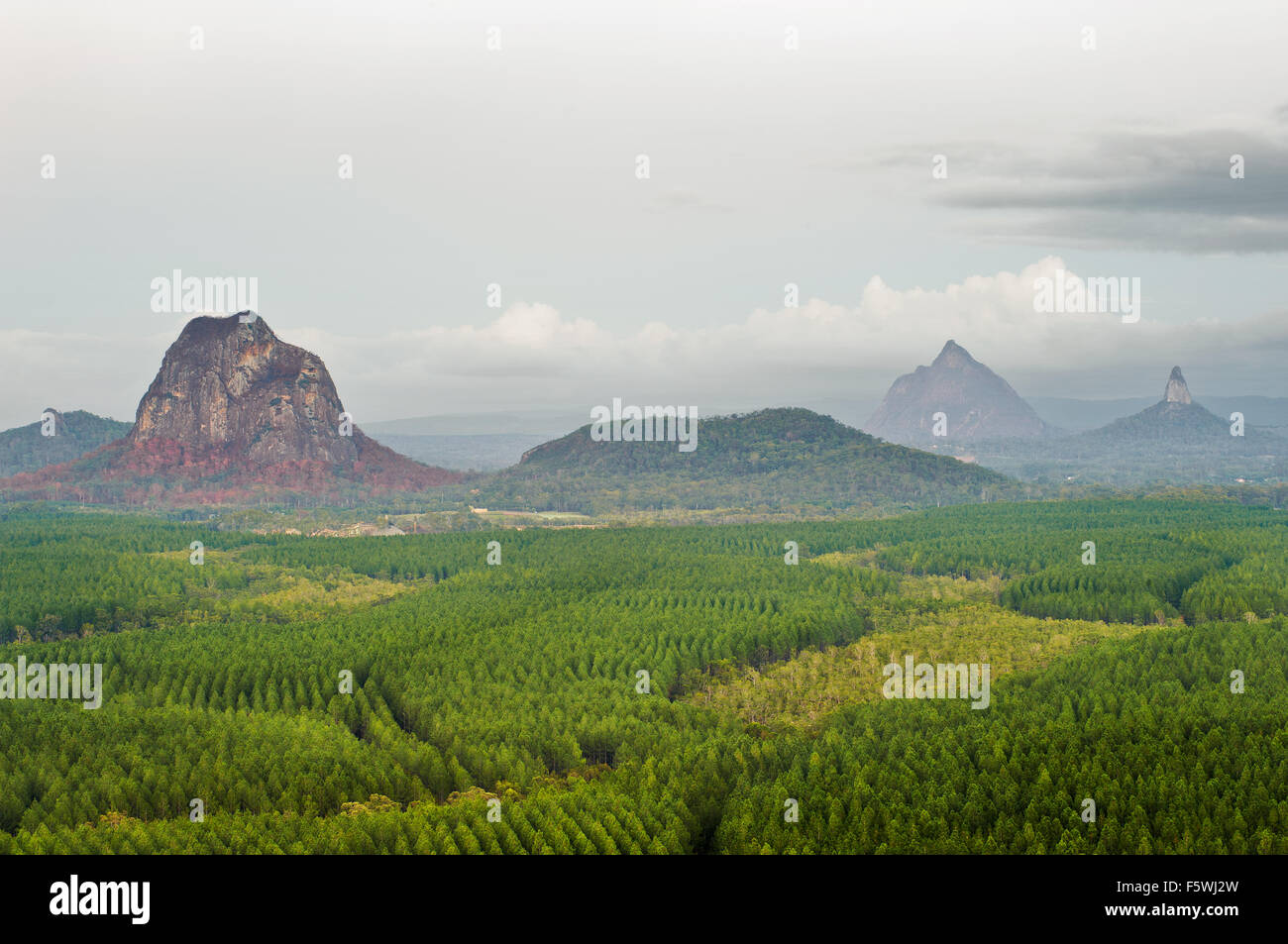 Glass house mountains national park hires stock photography and images