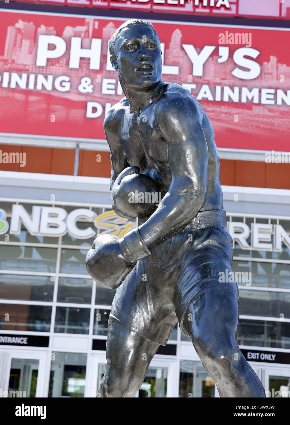 Boxing Great Joe Frazier Immortalized With Bronze Statue At Xfinity boxing-great-joe-frazier-immortalized-with-bronze-statue-at-xfinity