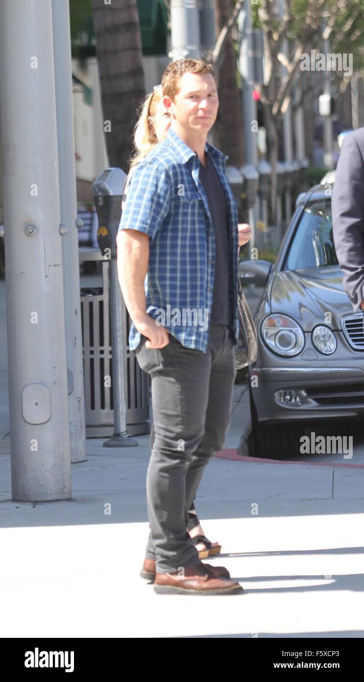 Southland star Shawn Hatosy out for lunch in Beverly Hills Featuring