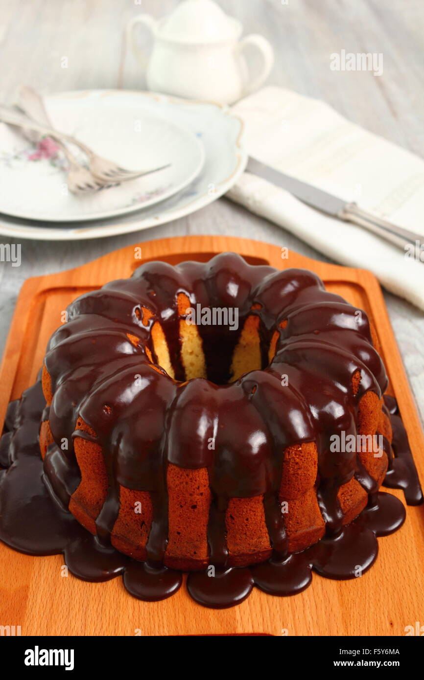 Bundt cake with chocolate glaze Stock Photo Alamy