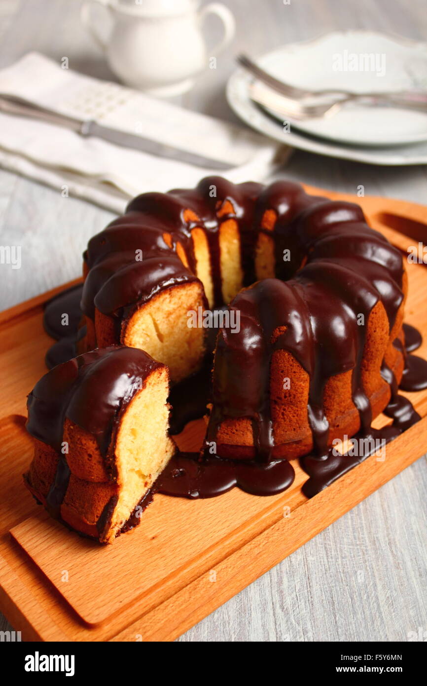 Bundt cake with chocolate glaze Stock Photo Alamy