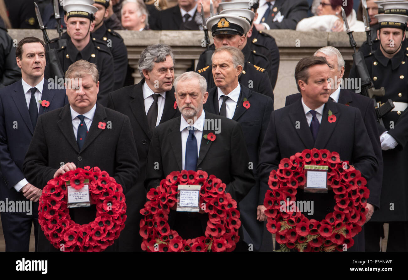 London, UK. 08th Nov, 2015. Angus Robertson, Westminster Leader of the SNP, Jeremy Corbyn, Leader of the Opposition and David Cameron UK Prime Minister at the Cenotaph, London on Remembrance Sunday 2015 waiting to lay wreaths Credit:  Ian Davidson/Alamy Live News Stock Photo