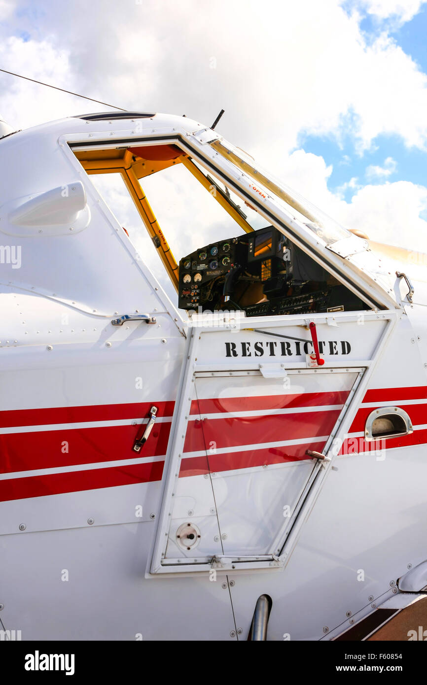 The cockpit of a an Air Tractor Inc AT-602 turbo-prop crop duster plane Stock Photo