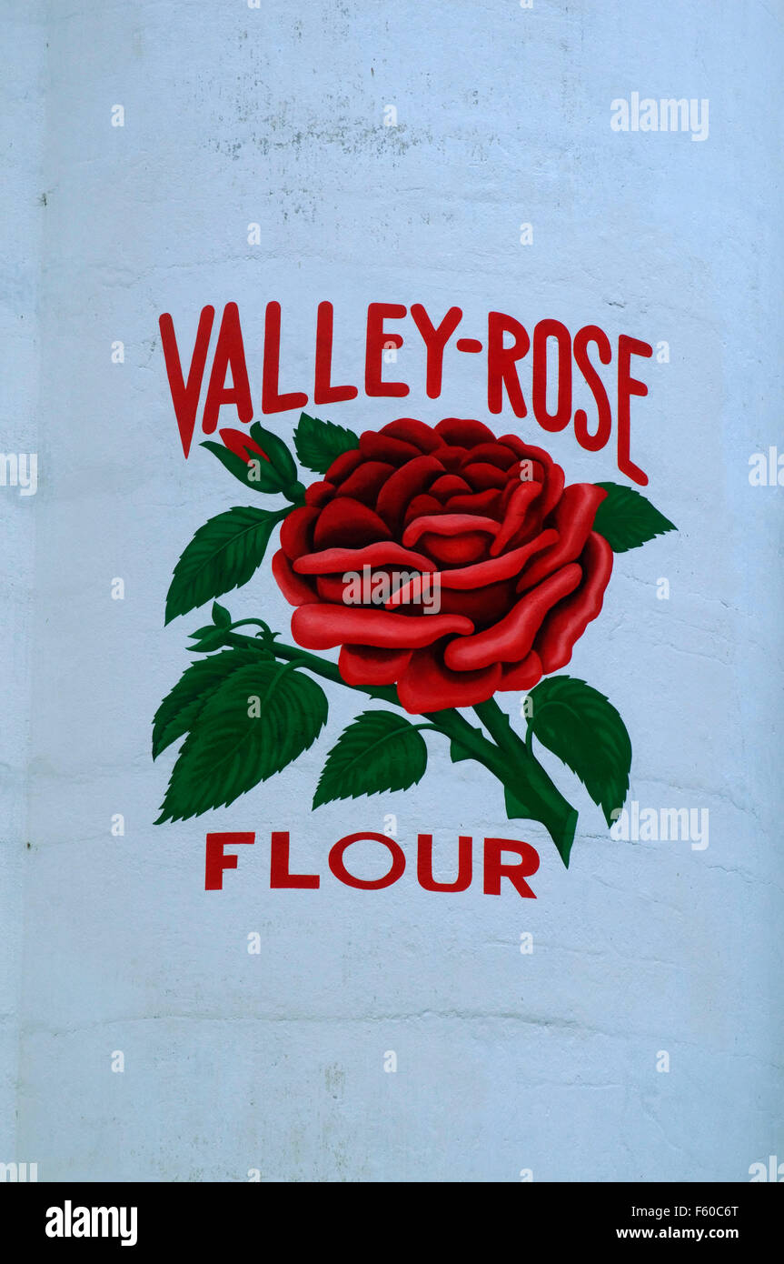 Grain silo, Thompson's Mills State Park, Oregon Stock Photo Alamy