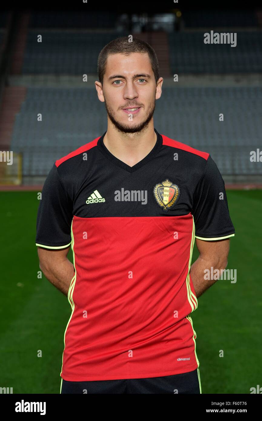 Brussels, Belgium. 10th Nov, 2015. The Belgium mens national football team  in official photoshoot for newly introduced Adidas kit. Eden Hazard Credit:  Action Plus Sports/Alamy Live News Stock Photo - Alamy