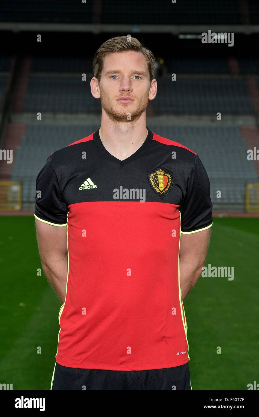 Brussels, Belgium. 10th Nov, 2015. The Belgium mens national football team  in official photoshoot for newly introduced Adidas kit. Jan Vertonghen  Credit: Action Plus Sports/Alamy Live News Stock Photo - Alamy