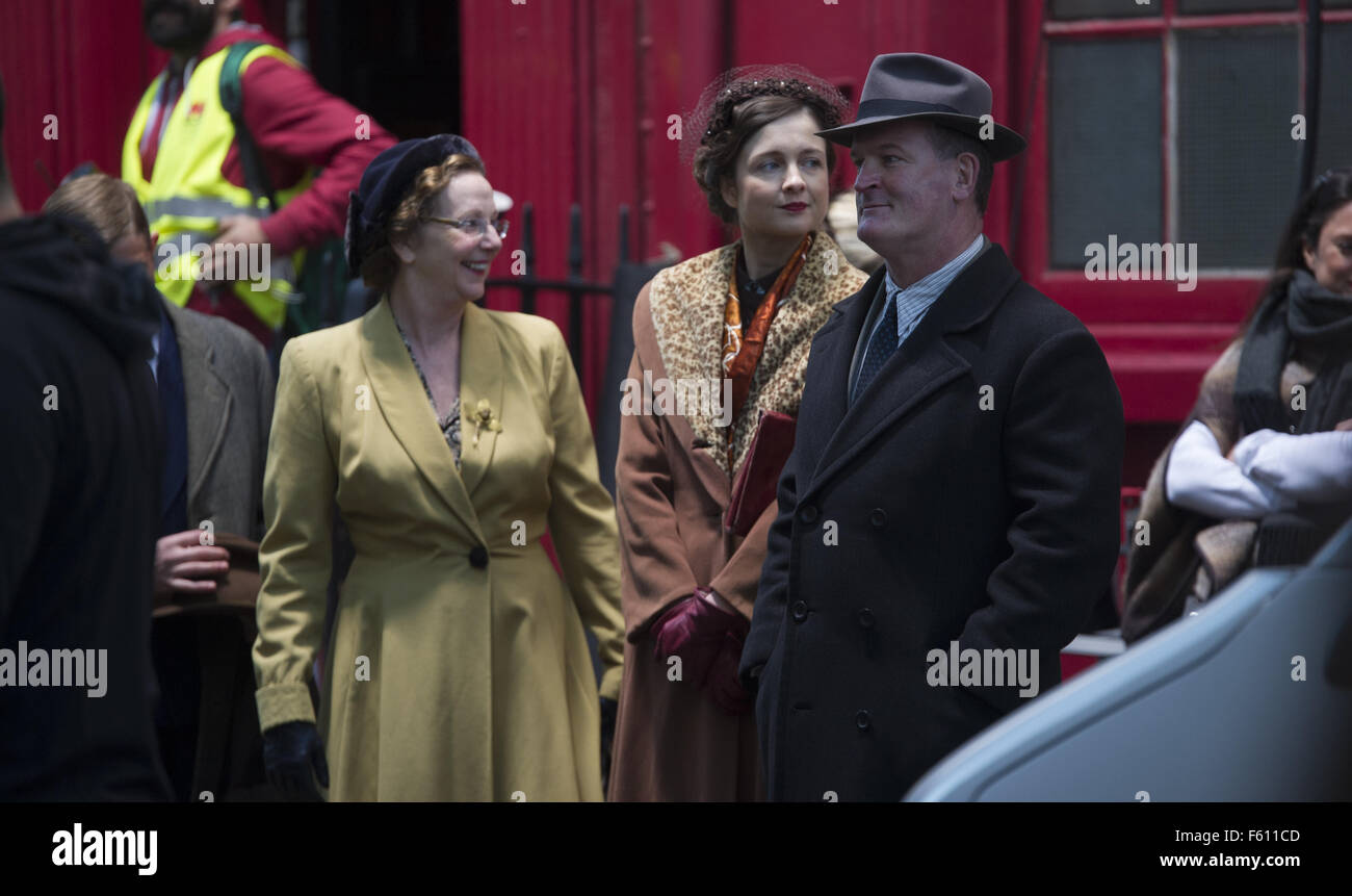 Filming takes place on the set of new Netflix tv series 'The Crown'  Featuring: Atmosphere Where: London, United Kingdom When: 27 Sep 2015 Stock Photo