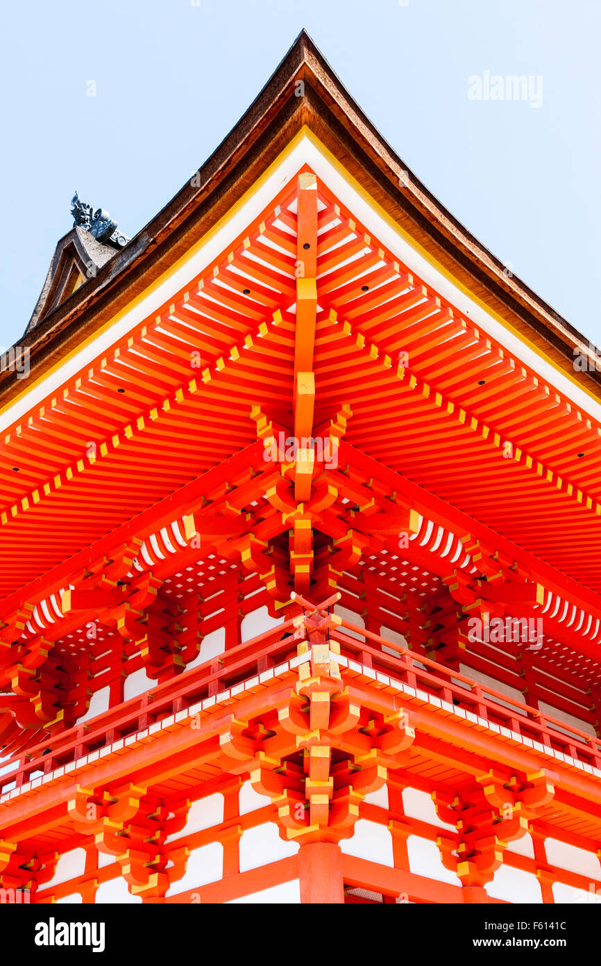 Japan, Kyoto, Kiyomizu dera temple. Looking up at corner of vermilion