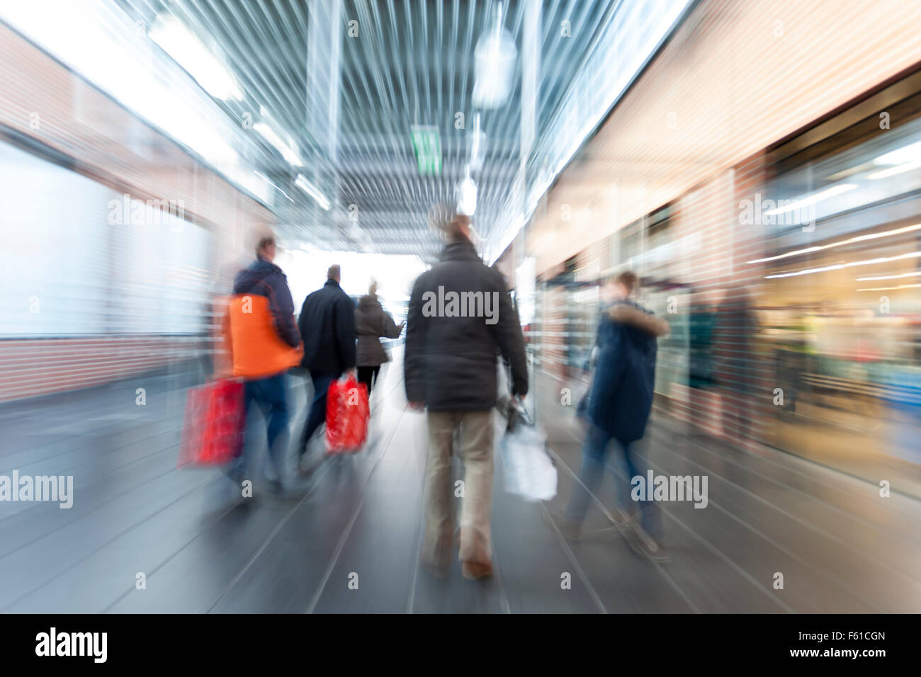 Moving crowd motion blur hi-res stock photography and images - Alamy