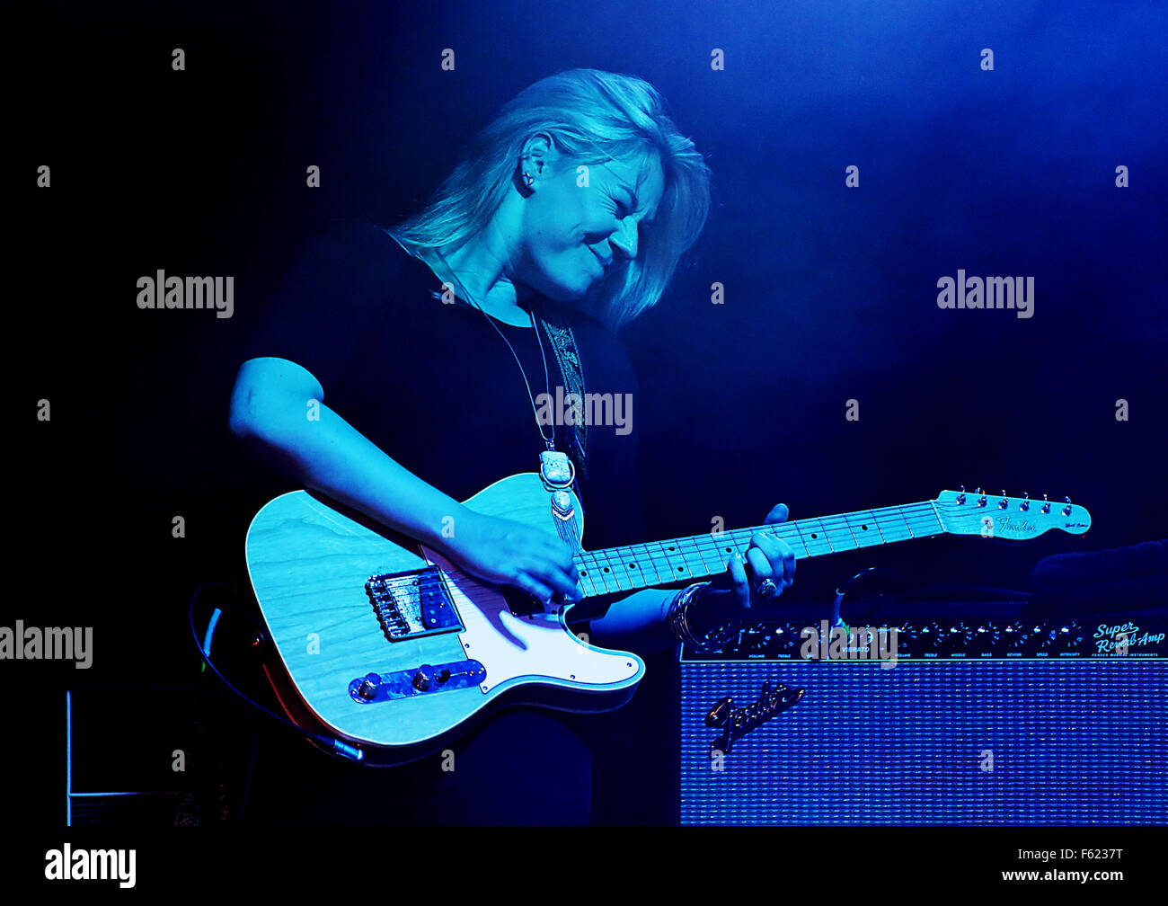 Joanne Shaw Taylor Performing at Liverpool Epstein Theatre  Featuring: Joanne Shaw Taylor Where: Liverpool, United Kingdom When: 01 Oct 2015 Stock Photo