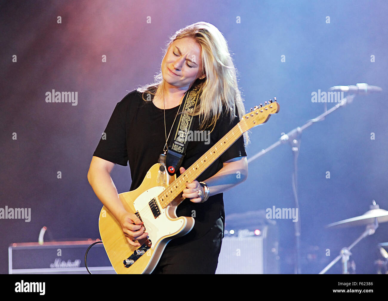 Joanne Shaw Taylor Performing at Liverpool Epstein Theatre  Featuring: Joanne Shaw Taylor Where: Liverpool, United Kingdom When: 01 Oct 2015 Stock Photo