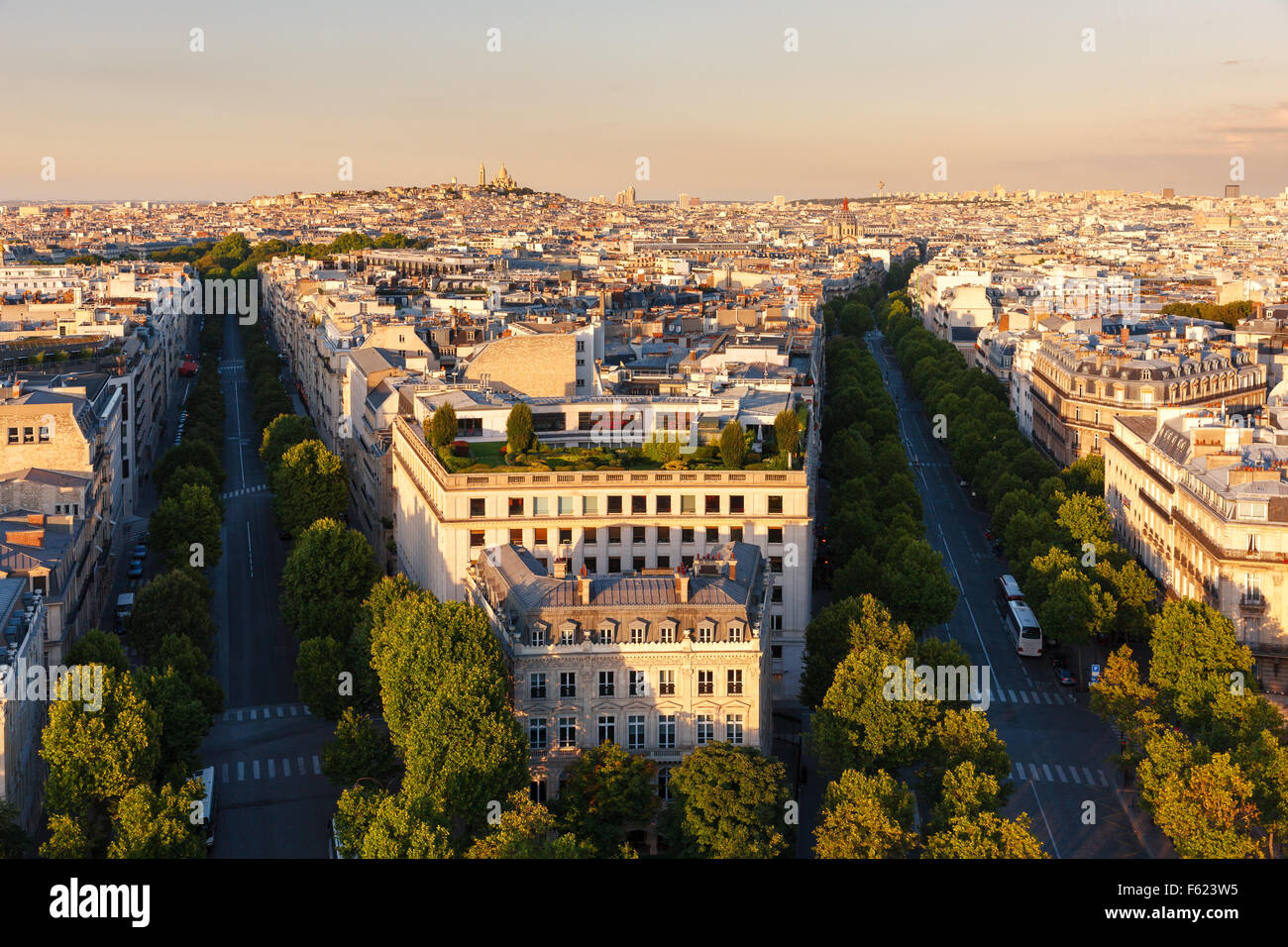 Central Paris, in late afternoon, Avenues Hoch and de Friedland at the end of the afternoon in the 8th arrondissement. Stock Photo