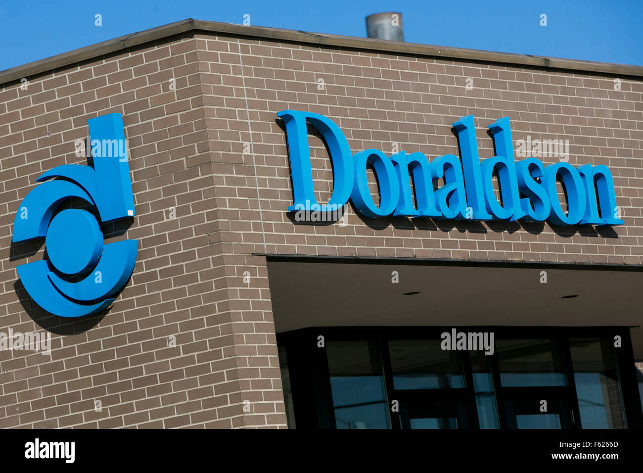 A logo sign outside of the headquarters of Donaldson Company, Inc., in Bloomington, Minnesota on