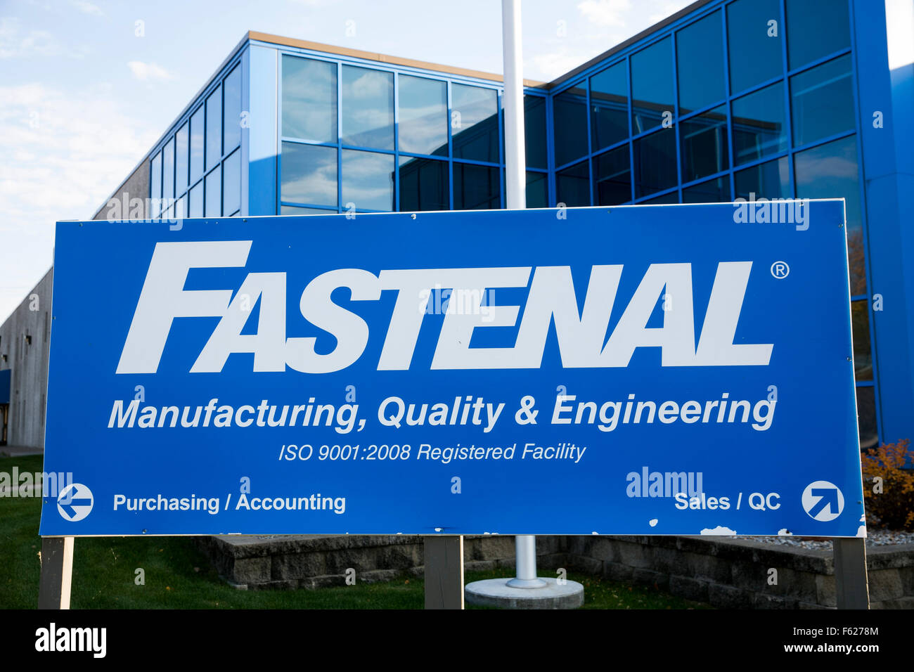 Fastenal logo sign headquarters hires stock photography and images Alamy