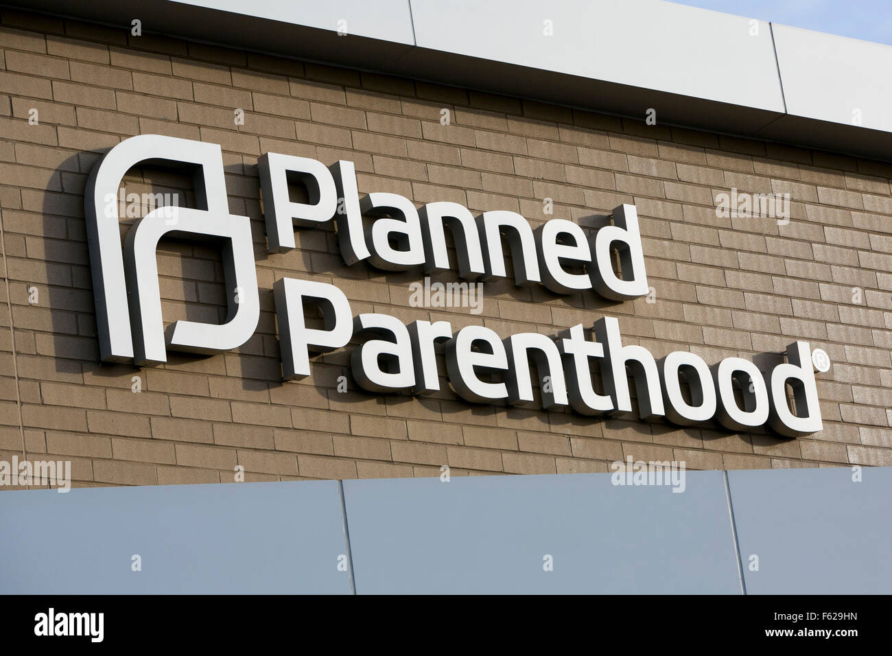 A logo sign outside of a Planned Parenthood medical clinic in St. Paul, Minnesota on October 25, 2015. Stock Photo